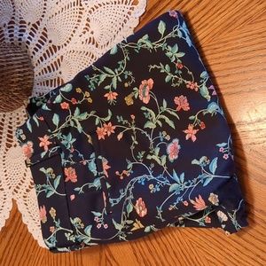 Loft Julie Fit The Riviera Pant Front and Back Welt Pockets Vented Hem Size 2P